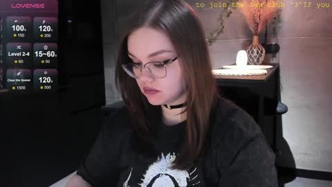 Eva online show from January 4, 2025, 5:26 pm