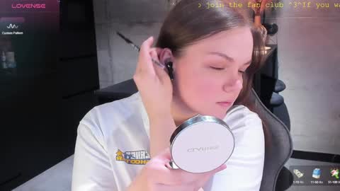 Eva online show from January 6, 2025, 12:13 pm