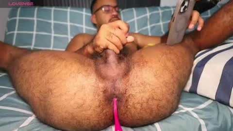 Snapshot of little_bear00 chatting on May 27, 2026, 1:57 am Little bear - give my room a like thanks. online show from May 27, 2026, 1:57 am