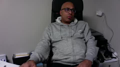 Snapshot of little_buddha chatting on December 15, 2024, 7:31 pm Pure Black Power online show from December 15, 2024, 7:31 pm