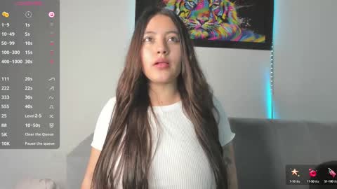 Snapshot of little_caro13 chatting on March 3, 2025, 8:21 pm Independent model carolina online show from March 3, 2025, 8:21 pm