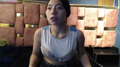 Snapshot of little_cute31 chatting on July 11, 2026, 6:10 pm little_cute31 online show from July 11, 2026, 6:10 pm