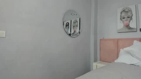 Snapshot of little_doll_4u chatting on January 28, 2025, 4:30 pm ANNI online show from January 28, 2025, 4:30 pm