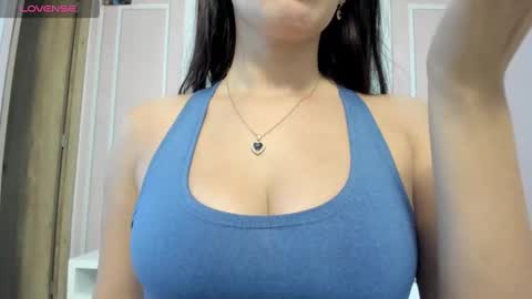 Snapshot of little_doll_4u chatting on February 25, 2025, 10:15 am ANNI online show from February 25, 2025, 10:15 am