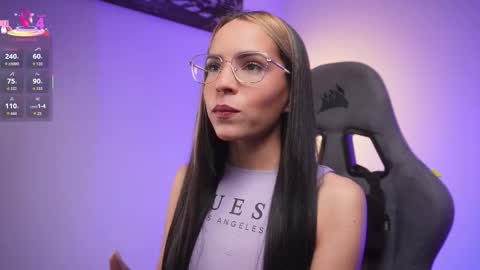 Help me reach 100 likes online show from December 5, 2025, 7:10 pm