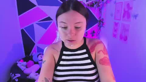 Snapshot of little_emma0 chatting on July 13, 2026, 5:05 pm Carol online show from July 13, 2026, 5:05 pm