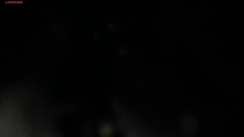 Snapshot of little_izzi chatting on December 8, 2024, 8:25 pm Izzi online show from December 8, 2024, 8:25 pm