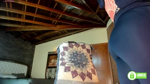 Izzi online show from April 6, 2026, 10:22 pm