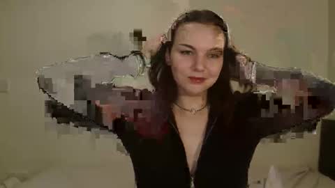 little_kinky_gal online show from October 21, 2025, 7:14 pm