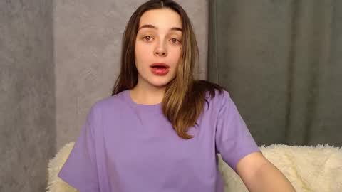 Mia   Im online every day 1530 PM in New York  2030 PM in London online show from December 9, 2024, 8:54 pm