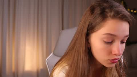 Snapshot of little_poetry chatting on October 18, 2025, 3:46 pm Kiki online show from October 18, 2025, 3:46 pm