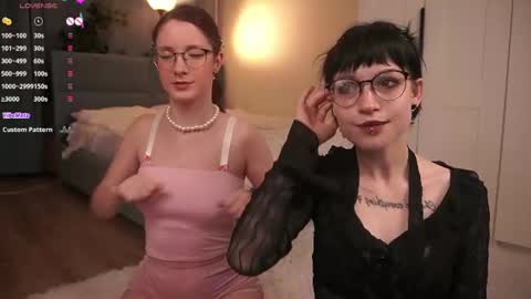 Kiki online show from July 4, 2026, 8:04 pm