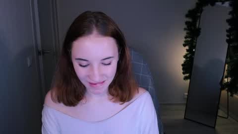 little_pretty_woman online show from February 26, 2025, 11:59 pm