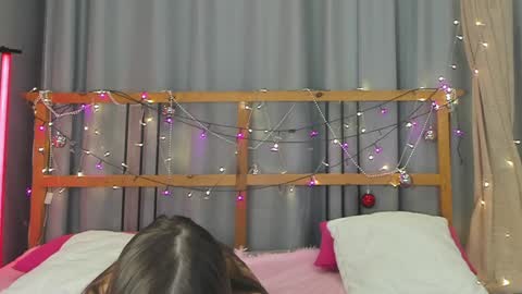 Snapshot of little_radiant_sun chatting on February 7, 2025, 3:41 pm Kriss online show from February 7, 2025, 3:41 pm