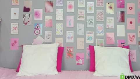 Snapshot of little_radiant_sun chatting on February 21, 2025, 9:45 am Kriss online show from February 21, 2025, 9:45 am