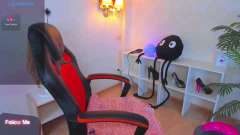 Snapshot of little_rockk chatting on October 15, 2025, 4:23 am little_rockk online show from October 15, 2025, 4:23 am