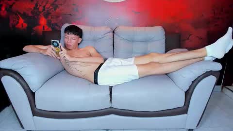 little_show_sexy online show from February 2, 2026, 5:50 am