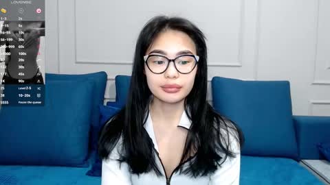 Snapshot of little_v1rgin_angel chatting on February 18, 2025, 2:06 pm Kwan online show from February 18, 2025, 2:06 pm