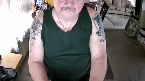 Littled83057 online show from May 28, 2026, 7:11 pm