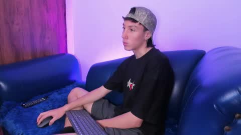 DANNY online show from April 21, 2026, 3:50 pm