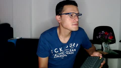 Snapshot of littledicklatin chatting on December 12, 2024, 4:37 am Manu online show from December 12, 2024, 4:37 am