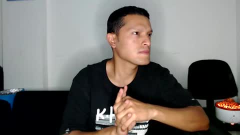 Snapshot of littledicklatin chatting on February 10, 2025, 3:03 am Manu online show from February 10, 2025, 3:03 am