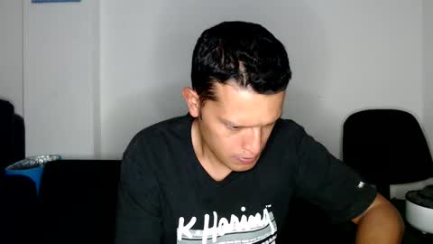 Snapshot of littledicklatin chatting on February 24, 2025, 3:33 am Manu online show from February 24, 2025, 3:33 am