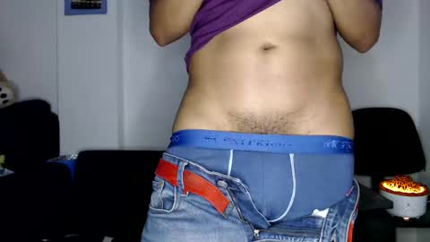 Snapshot of littledicklatin chatting on March 6, 2025, 4:30 am Manu online show from March 6, 2025, 4:30 am