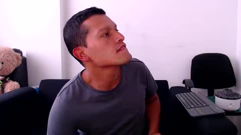 Snapshot of littledicklatin chatting on September 23, 2025, 8:34 pm Manu online show from September 23, 2025, 8:34 pm