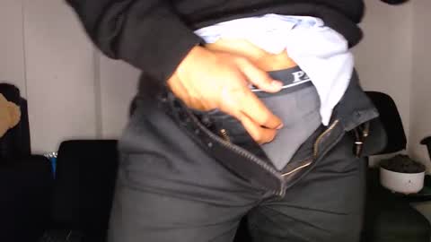 Snapshot of littledicklatin chatting on November 8, 2025, 3:07 am Manu online show from November 8, 2025, 3:07 am