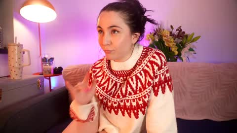 Emily Hill online show from November 12, 2025, 9:25 pm