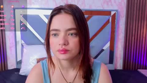 Snapshot of littleesara18 chatting on May 29, 2026, 11:30 am Sara online show from May 29, 2026, 11:30 am