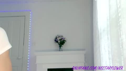 Snapshot of littlegreekflower chatting on February 8, 2025, 1:54 pm Audra A online show from February 8, 2025, 1:54 pm