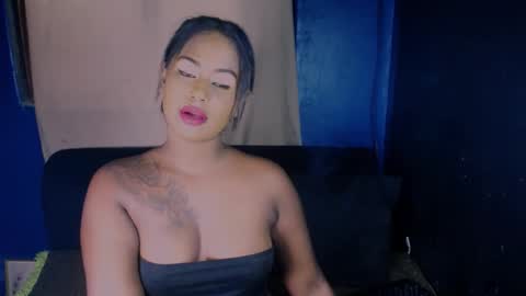 Snapshot of littleindianmilf chatting on April 24, 2026, 5:10 am littleindianmilf online show from April 24, 2026, 5:10 am