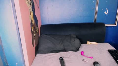 littleindianmilf online show from July 23, 2026, 5:49 am