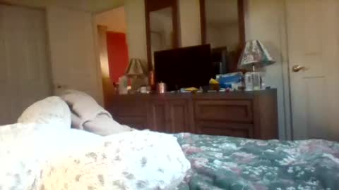 littlekenny1951 online show from November 3, 2025, 8:10 pm