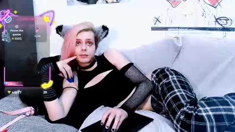 Felix online show from October 10, 2025, 6:34 am