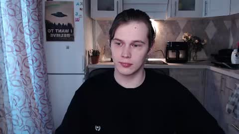 Snapshot of littlesadcabbage chatting on June 15, 2026, 1:52 am Sonnenschein online show from June 15, 2026, 1:52 am