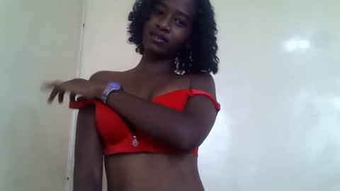 littlesandie online show from January 7, 2025, 5:12 am