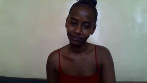 littlesandie online show from October 7, 2025, 5:26 am