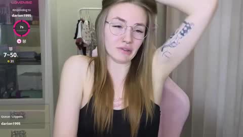 Snapshot of littlevildevil chatting on March 1, 2025, 11:17 am Eliana online show from March 1, 2025, 11:17 am