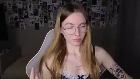 Snapshot of littlevildevil chatting on July 12, 2026, 7:32 am Eliana online show from July 12, 2026, 7:32 am