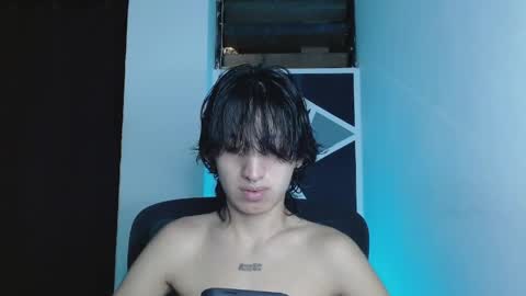 Snapshot of littlextrem chatting on June 8, 2026, 2:23 am Eros online show from June 8, 2026, 2:23 am