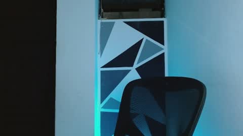 Snapshot of littlextrem chatting on June 13, 2026, 3:48 am Eros online show from June 13, 2026, 3:48 am