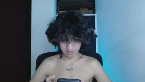 Snapshot of littlextrem chatting on June 23, 2026, 2:53 am Eros online show from June 23, 2026, 2:53 am