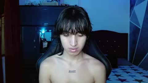 Snapshot of littlextrem chatting on July 19, 2026, 2:15 am Eros online show from July 19, 2026, 2:15 am
