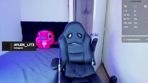 Snapshot of litz_81 chatting on November 29, 2025, 8:12 pm litz_81 online show from November 29, 2025, 8:12 pm