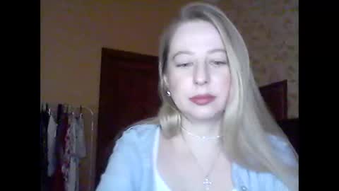 Snapshot of livandria chatting on March 24, 2026, 10:37 pm Livandria online show from March 24, 2026, 10:37 pm