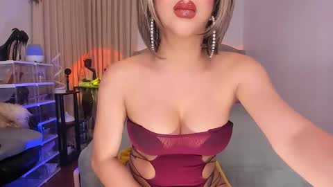Snapshot of livecumayumi chatting on April 21, 2026, 2:45 pm Goddess Ayumi online show from April 21, 2026, 2:45 pm