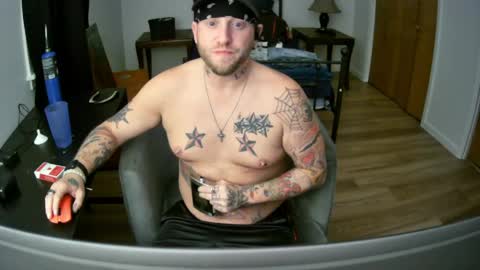 livingpuddle online show from April 21, 2026, 7:25 am